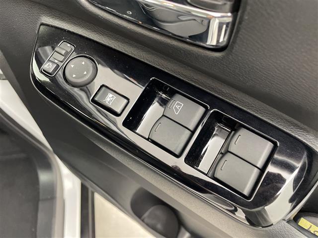 デリカミニ Ｔ　プレミアム　純正９型ナビ　全周囲カメラ　アダプティブクルーズコントロール　衝突被害軽減ブレーキ　デジタルインナーミラー　シートヒーター　両側パワースライドドア　前後ドライブレコーダー　ＥＴＣ２．０　ＬＥＤ　禁煙車（31枚目）