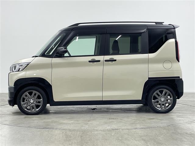 デリカミニ Ｔ　プレミアム　届出済未使用車　社外１０型ディスプレイオーディオ　全周囲カメラ　アダプティブクルーズコントロール　デジタルインナーミラー　衝突被害軽減ブレーキ　シートヒーター　両側パワースライドドア　ＥＴＣ　ＬＥＤ（19枚目）