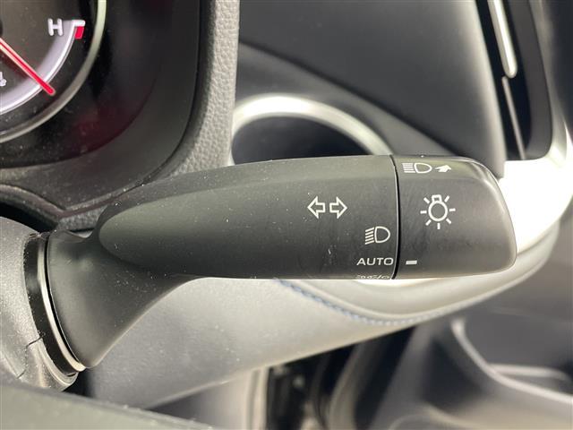 ヴォクシー Ｓ－Ｚ　純正１０．５型ナビ　純正１４型後席モニター　バックカメラ　アダプティブクルーズコントロール　両側電動スライドドア　シートヒーター　前後ドライブレコーダー　ＥＴＣ２．０　ＬＥＤヘッドライト　禁煙車（24枚目）