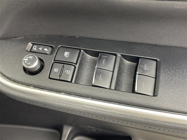 ヴォクシー Ｓ－Ｚ　純正１０．５型ナビ　純正１４型後席モニター　バックカメラ　アダプティブクルーズコントロール　両側電動スライドドア　シートヒーター　前後ドライブレコーダー　ＥＴＣ２．０　ＬＥＤヘッドライト　禁煙車（25枚目）