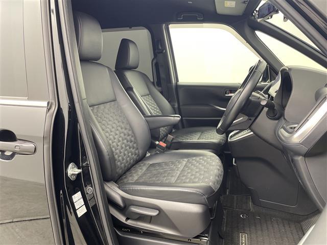 ヴォクシー Ｓ－Ｚ　純正１０．５型ナビ　純正１４型後席モニター　バックカメラ　アダプティブクルーズコントロール　両側電動スライドドア　シートヒーター　前後ドライブレコーダー　ＥＴＣ２．０　ＬＥＤヘッドライト　禁煙車（28枚目）