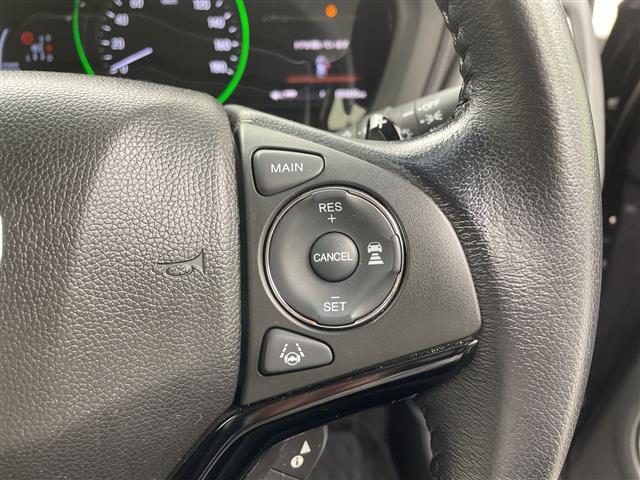ヴェゼル ハイブリッドＸ・ホンダセンシング　純正８型ナビ　バックカメラ　アダプティブクルーズコントロール　レーンキープアシスト　衝突被害軽減ブレーキ　シートヒーター　ＬＥＤヘッドライト　ドライブレコーダー　ＥＴＣ　コーナーセンサー　禁煙車（9枚目）