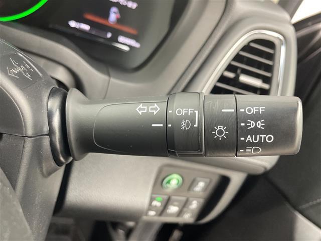 ヴェゼル ハイブリッドＸ・ホンダセンシング　純正８型ナビ　バックカメラ　アダプティブクルーズコントロール　レーンキープアシスト　衝突被害軽減ブレーキ　シートヒーター　ＬＥＤヘッドライト　ドライブレコーダー　ＥＴＣ　コーナーセンサー　禁煙車（24枚目）