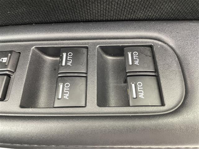 ヴェゼル ハイブリッドＺ・ホンダセンシング　純正８型ナビ　バックカメラ　アダプティブクルーズコントロール　レーンキープアシスト　衝突被害軽減ブレーキ　シートヒーター　ＬＥＤヘッドライト　ドライブレコーダー　ＥＴＣ　純正アルミホイール　禁煙車（31枚目）