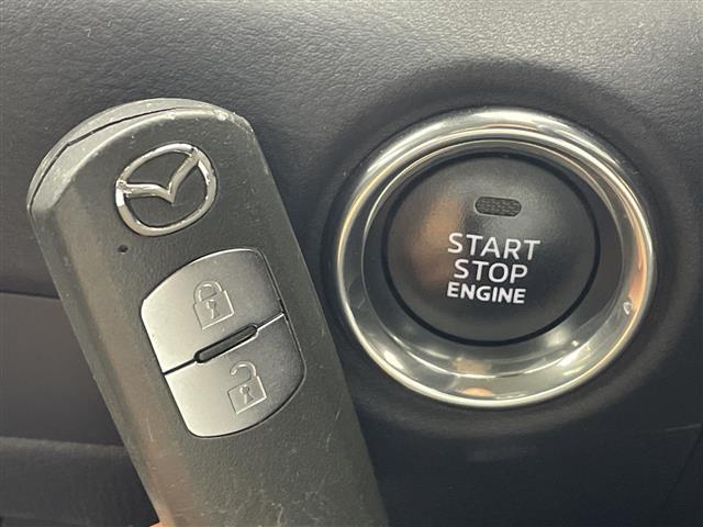 ＣＸ－５ ＸＤ　プロアクティブ　純正ナビ　バックカメラ　ＢＯＳＥサウンド　ヘッドアップディスプレイ　衝突被害軽減ブレーキ　レーンアシスト　オートハイビーム　ＬＥＤヘットライト　ＢＳＭ　ＥＴＣ　ドライブレコーダー　スマートキー　禁煙車（12枚目）