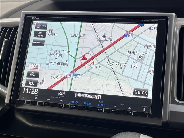 ステップワゴンスパーダ Ｚ　クールスピリット　純正９型ナビ　純正９型後席モニター　フルセグＴＶ　バックカメラ　両側電動スライドドア　クルーズコントロール　アイドリングストップ　パドルシフト　ＨＩＤ　前後ドラレコ　ＥＴＣ　スマートキー　禁煙車（4枚目）