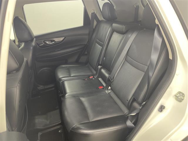 エクストレイル ２０Ｘ　純正９型ナビ　純正１１型後席モニター　全周囲カメラ　アダプティブクルーズコントロール　ブラインドスポットモニター　電動リアドア　衝突被害軽減ブレーキ　インテリジェントルームミラー　ＥＴＣ　禁煙車（36枚目）