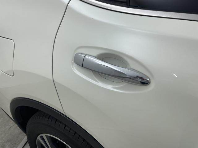エクストレイル ２０Ｘ　純正９型ナビ　純正１１型後席モニター　全周囲カメラ　アダプティブクルーズコントロール　ブラインドスポットモニター　電動リアドア　衝突被害軽減ブレーキ　インテリジェントルームミラー　ＥＴＣ　禁煙車（55枚目）