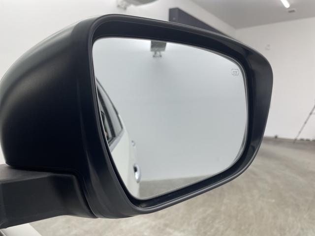 エクストレイル ２０Ｘ　純正９型ナビ　純正１１型後席モニター　全周囲カメラ　アダプティブクルーズコントロール　ブラインドスポットモニター　電動リアドア　衝突被害軽減ブレーキ　インテリジェントルームミラー　ＥＴＣ　禁煙車（62枚目）