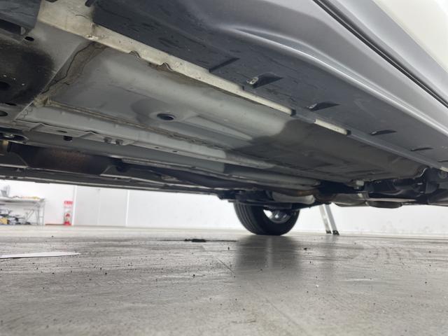 エクストレイル ２０Ｘ　純正９型ナビ　純正１１型後席モニター　全周囲カメラ　アダプティブクルーズコントロール　ブラインドスポットモニター　電動リアドア　衝突被害軽減ブレーキ　インテリジェントルームミラー　ＥＴＣ　禁煙車（77枚目）