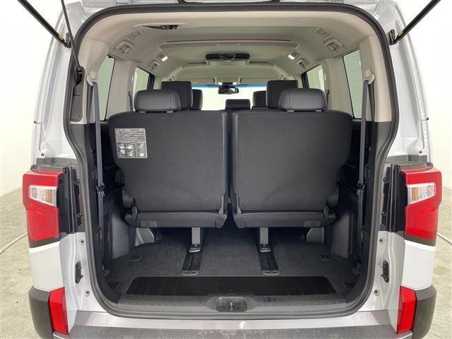 デリカＤ：５ シャモニー　１１型ナビ　１２．８型フリップダウンモニター　ハンドルヒーター　パドルシフト　フルセグ　純正アルミホイール　オートライト　オートマチックハイビーム　ステアリングスイッチ　革巻きステアリング　禁煙車（33枚目）