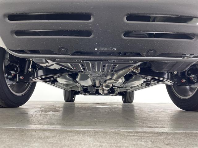デリカＤ：５ シャモニー　１１型ナビ　１２．８型フリップダウンモニター　ハンドルヒーター　パドルシフト　フルセグ　純正アルミホイール　オートライト　オートマチックハイビーム　ステアリングスイッチ　革巻きステアリング　禁煙車（70枚目）