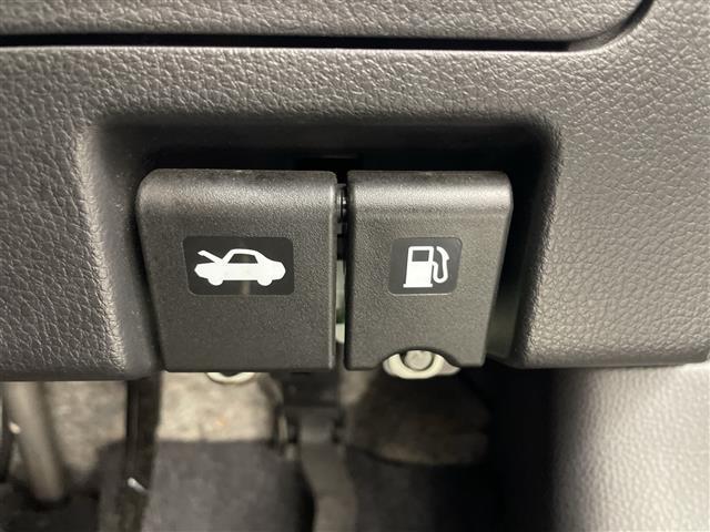 セレナ ライダーブラックラインS-HVアドバンスドセーフティ 純正後席モニター 純正8型ナビ フルセグTV 全周囲カメラ クルーズコントロール 衝突被害軽減システム レーンアシスト 両側電動スライドドア オートライト LEDヘットライト スマートキー 禁煙車(25枚目)