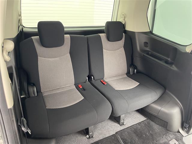 セレナ ライダーブラックラインS-HVアドバンスドセーフティ 純正後席モニター 純正8型ナビ フルセグTV 全周囲カメラ クルーズコントロール 衝突被害軽減システム レーンアシスト 両側電動スライドドア オートライト LEDヘットライト スマートキー 禁煙車(32枚目)