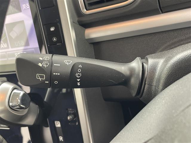 タント カスタムＲＳ　トップエディションＳＡＩＩ　純正８型ナビ　バックカメラ　両側電動スライドドア　衝突被害軽減ブレーキ　ハーフレザーシート　ＥＴＣ　革巻きステアリング　ステアリングスイッチ　横滑り防止装置　ＬＥＤヘッドライト　スマートキー　禁煙車（20枚目）