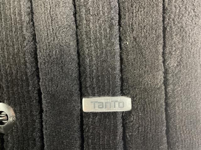 タント カスタムＲＳ　トップエディションＳＡＩＩ　純正８型ナビ　バックカメラ　両側電動スライドドア　衝突被害軽減ブレーキ　ハーフレザーシート　ＥＴＣ　革巻きステアリング　ステアリングスイッチ　横滑り防止装置　ＬＥＤヘッドライト　スマートキー　禁煙車（42枚目）