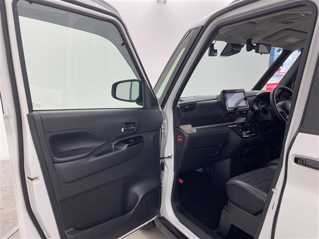 デリカミニ Ｔ　プレミアム　９型ナビ　全周囲カメラ　アダプティブクルーズコントロール　デジタルインナーミラー　４ＷＤ　ルーフレール　ＥＴＣ２．０　シートヒーター　衝突被害軽減ブレーキ　両側電動スライドドア　ＬＥＤ　禁煙車（41枚目）