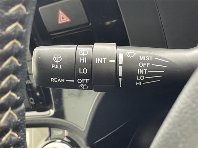 アクア G G’s 純正ナビ バックカメラ ビルトインETC ドラレコ 衝突被害軽減ブレーキ レーンアシスト クルーズコントロール LEDヘッドライト オートハイビーム ハーフレザーシート スマートキー 禁煙車(19枚目)