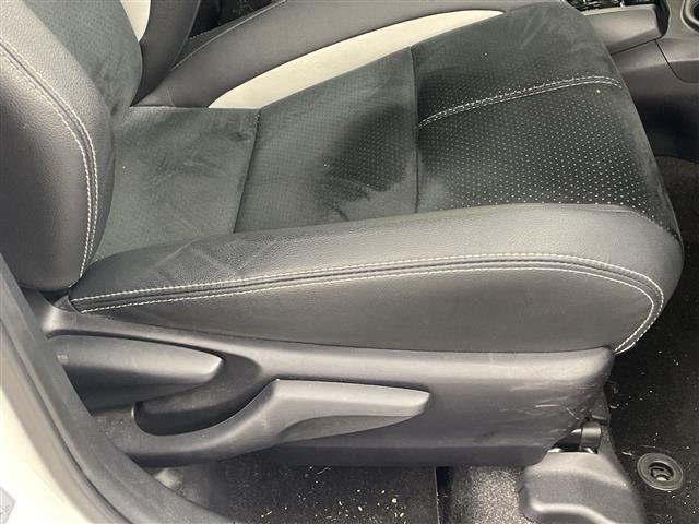 アクア G G’s 純正ナビ バックカメラ ビルトインETC ドラレコ 衝突被害軽減ブレーキ レーンアシスト クルーズコントロール LEDヘッドライト オートハイビーム ハーフレザーシート スマートキー 禁煙車(30枚目)