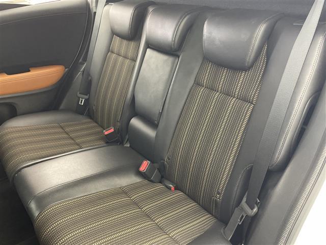 ヴェゼル ハイブリッドＺ　純正ナビ　フルセグＴＶ　バックカメラ　シートヒーター　ハーフレザーシート　パドルシフト　電動パーキングブレーキ　クルーズコントロール　衝突被害軽減ブレーキ　ＬＥＤライト　スマートキー　禁煙車（36枚目）