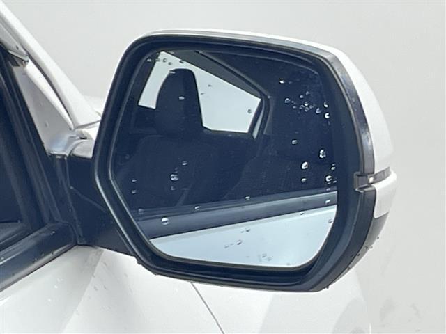 ヴェゼル ハイブリッドＺ　純正ナビ　フルセグＴＶ　バックカメラ　シートヒーター　ハーフレザーシート　パドルシフト　電動パーキングブレーキ　クルーズコントロール　衝突被害軽減ブレーキ　ＬＥＤライト　スマートキー　禁煙車（37枚目）