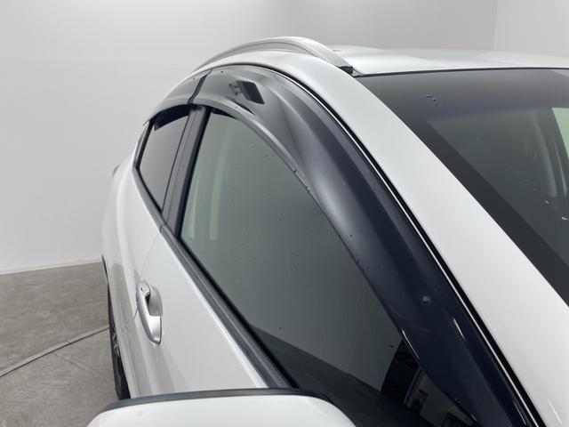 ヴェゼル ハイブリッドＺ　純正ナビ　フルセグＴＶ　バックカメラ　シートヒーター　ハーフレザーシート　パドルシフト　電動パーキングブレーキ　クルーズコントロール　衝突被害軽減ブレーキ　ＬＥＤライト　スマートキー　禁煙車（52枚目）