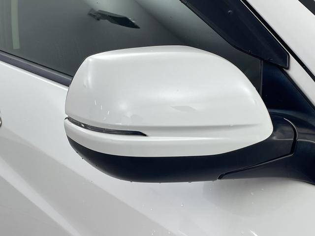 ヴェゼル ハイブリッドＺ　純正ナビ　フルセグＴＶ　バックカメラ　シートヒーター　ハーフレザーシート　パドルシフト　電動パーキングブレーキ　クルーズコントロール　衝突被害軽減ブレーキ　ＬＥＤライト　スマートキー　禁煙車（55枚目）