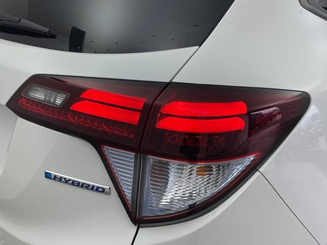 ヴェゼル ハイブリッドＺ　純正ナビ　フルセグＴＶ　バックカメラ　シートヒーター　ハーフレザーシート　パドルシフト　電動パーキングブレーキ　クルーズコントロール　衝突被害軽減ブレーキ　ＬＥＤライト　スマートキー　禁煙車（76枚目）