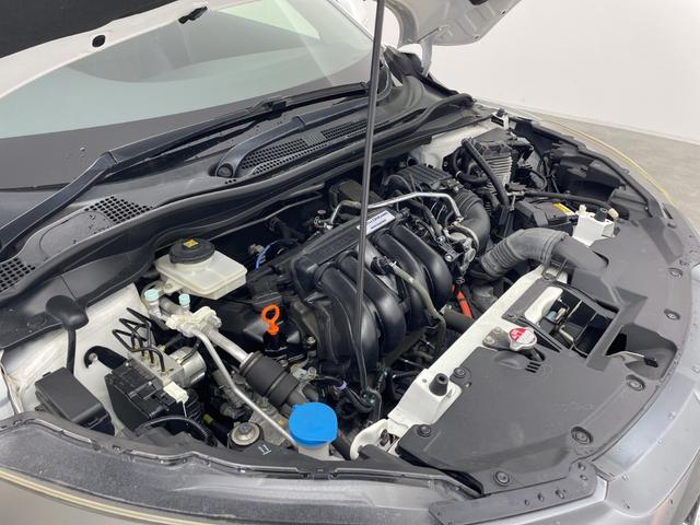 ヴェゼル ハイブリッドＺ　純正ナビ　フルセグＴＶ　バックカメラ　シートヒーター　ハーフレザーシート　パドルシフト　電動パーキングブレーキ　クルーズコントロール　衝突被害軽減ブレーキ　ＬＥＤライト　スマートキー　禁煙車（79枚目）