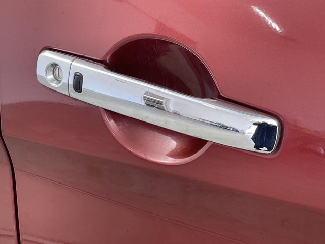 セレナ ハイウェイスターG 雹害 純正9型ナビ 純正10型後席モニター 全周囲カメラ 衝突被害軽減ブレーキ 両側電動スライドドア クルーズコントロール パーキングアシスト アイドリングストップ スマートキー LED ETC 禁煙(58枚目)