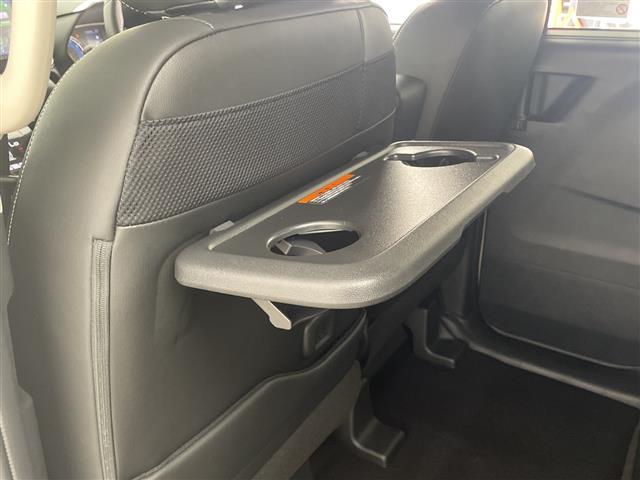 デリカミニ T プレミアム 届出済未使用車 純正9型ディスプレイオーディオ 全周囲カメラ シートヒーター ハンズフリー両側電動スライドドア 衝突被害軽減ブレーキ アダプティブクルーズコントロール LED スマートキー 禁煙車(27枚目)