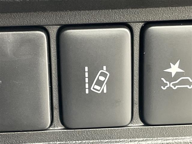 デリカD:5 ブラックエディション 登録済未使用車 純正ALPINE11型ナビ 純正ALPINE12.8型後席モニター 全周囲カメラ フルセグTV 衝突被害軽減ブレーキ レーンアシスト ブラインドスポットモニター LED スマートキー(8枚目)