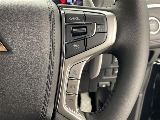 デリカD:5 ブラックエディション 登録済未使用車 純正ALPINE11型ナビ 純正ALPINE12.8型後席モニター 全周囲カメラ フルセグTV 衝突被害軽減ブレーキ レーンアシスト ブラインドスポットモニター LED スマートキー(22枚目)