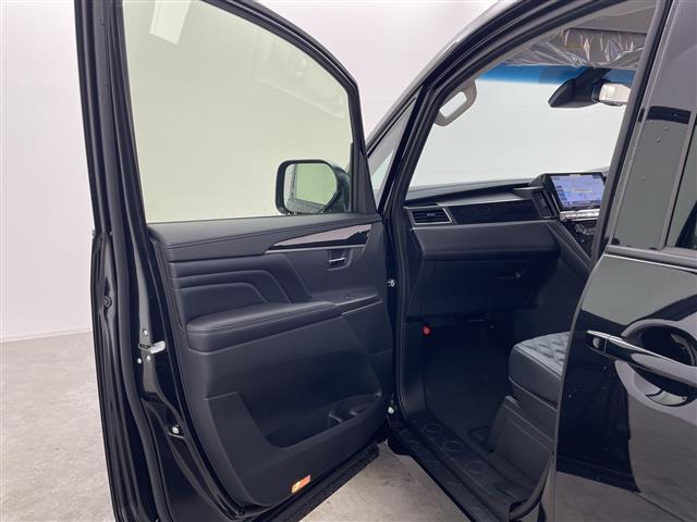 デリカD:5 ブラックエディション 登録済未使用車 純正ALPINE11型ナビ 純正ALPINE12.8型後席モニター 全周囲カメラ フルセグTV 衝突被害軽減ブレーキ レーンアシスト ブラインドスポットモニター LED スマートキー(40枚目)