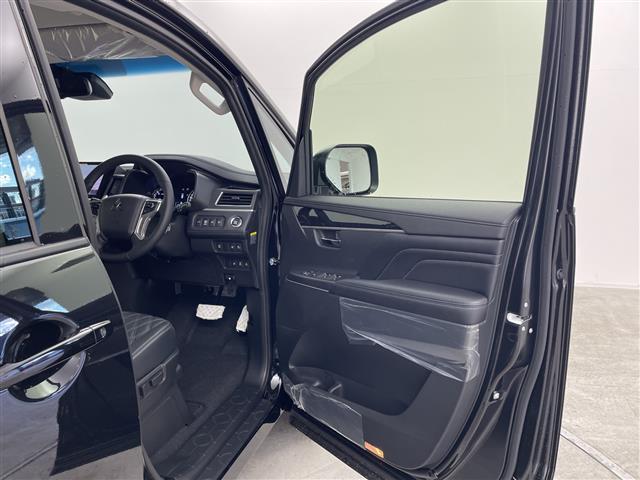 デリカD:5 ブラックエディション 登録済未使用車 純正ALPINE11型ナビ 純正ALPINE12.8型後席モニター 全周囲カメラ フルセグTV 衝突被害軽減ブレーキ レーンアシスト ブラインドスポットモニター LED スマートキー(41枚目)