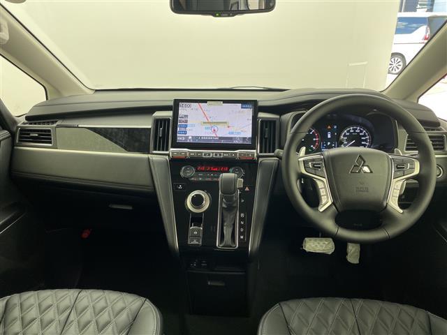 デリカD:5 ブラックエディション 登録済未使用車 純正ALPINE11型ナビ 純正ALIPINE12.8型後席モニター 全周囲カメラ 衝突被害軽減ブレーキ ブラインドスポットモニター 両側電動スライドドア シートヒーター 禁煙車(2枚目)