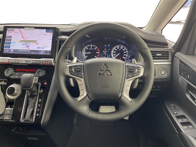 デリカD:5 ブラックエディション 登録済未使用車 純正ALPINE11型ナビ 純正ALIPINE12.8型後席モニター 全周囲カメラ 衝突被害軽減ブレーキ ブラインドスポットモニター 両側電動スライドドア シートヒーター 禁煙車(20枚目)