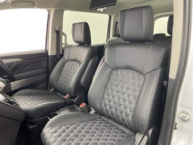 デリカD:5 ブラックエディション 登録済未使用車 純正ALPINE11型ナビ 純正ALIPINE12.8型後席モニター 全周囲カメラ 衝突被害軽減ブレーキ ブラインドスポットモニター 両側電動スライドドア シートヒーター 禁煙車(33枚目)