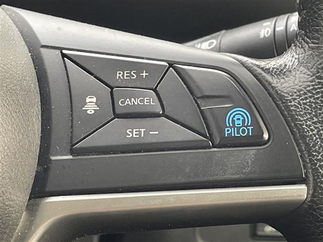 セレナ ハイウェイスター　Ｇ　プロパイロットＥＤ　プロパイロット　純正９型ナビ　純正フリップダウンモニター　フルセグＴＶ　バックカメラ　アイドリングストップ　衝突被害軽減ブレーキ　レーンアシスト　ＬＥＤヘッドライト　ＥＴＣ　スマートキー　禁煙車（7枚目）