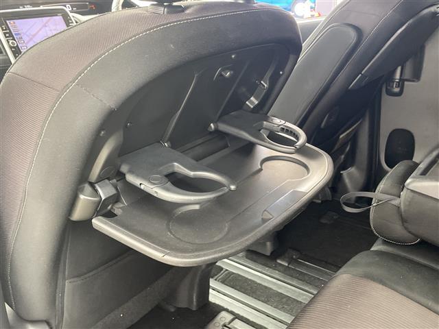 セレナ ハイウェイスター　Ｇ　プロパイロットＥＤ　プロパイロット　純正９型ナビ　純正フリップダウンモニター　フルセグＴＶ　バックカメラ　アイドリングストップ　衝突被害軽減ブレーキ　レーンアシスト　ＬＥＤヘッドライト　ＥＴＣ　スマートキー　禁煙車（23枚目）