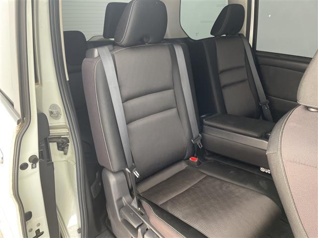 セレナ ハイウェイスター　Ｇ　プロパイロットＥＤ　プロパイロット　純正９型ナビ　純正フリップダウンモニター　フルセグＴＶ　バックカメラ　アイドリングストップ　衝突被害軽減ブレーキ　レーンアシスト　ＬＥＤヘッドライト　ＥＴＣ　スマートキー　禁煙車（30枚目）