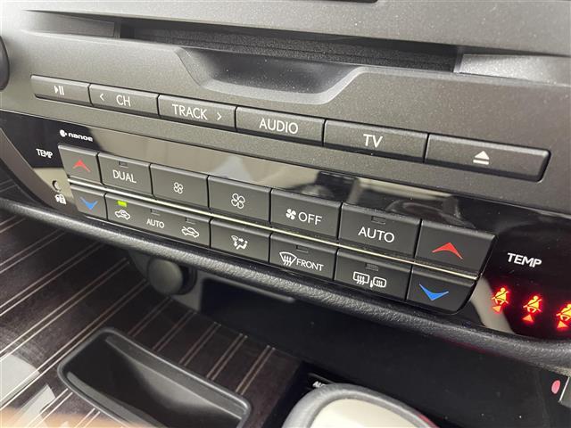 RX RX450h バージョンL ムーンルーフ モデリスタエアロ 純正12.3インチナビ パノラミックビューモニター 全席パワーシート シートヒーター シートベンチレーション 三眼LEDヘッドライト BSM ドライブレコーダー 禁煙(11枚目)