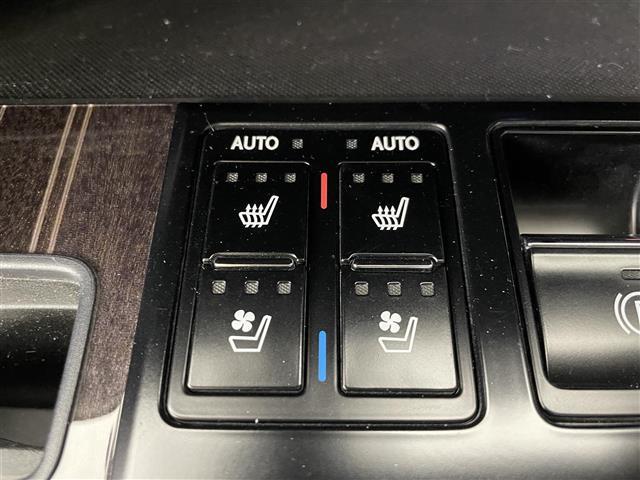 RX RX450h バージョンL ムーンルーフ モデリスタエアロ 純正12.3インチナビ パノラミックビューモニター 全席パワーシート シートヒーター シートベンチレーション 三眼LEDヘッドライト BSM ドライブレコーダー 禁煙(12枚目)