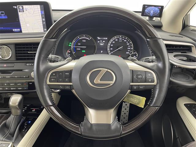 RX RX450h バージョンL ムーンルーフ モデリスタエアロ 純正12.3インチナビ パノラミックビューモニター 全席パワーシート シートヒーター シートベンチレーション 三眼LEDヘッドライト BSM ドライブレコーダー 禁煙(15枚目)