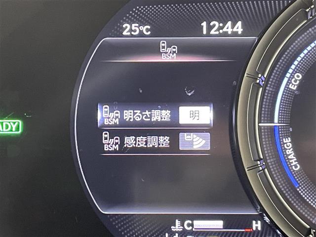 UX UX250h Fスポーツ ムーンルーフ パノラミックビューモニター 三眼LEDヘッドランプ Fスポーツ専用赤本革シート シートベンチレーション ブラインドスポットモニター カラーヘッドアップディスプレイ ドライブレコーダー(6枚目)