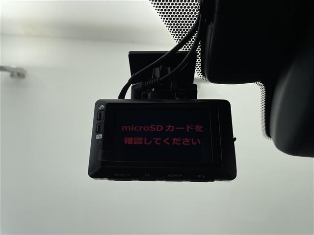 UX UX250h Fスポーツ ムーンルーフ パノラミックビューモニター 三眼LEDヘッドランプ Fスポーツ専用赤本革シート シートベンチレーション ブラインドスポットモニター カラーヘッドアップディスプレイ ドライブレコーダー(12枚目)