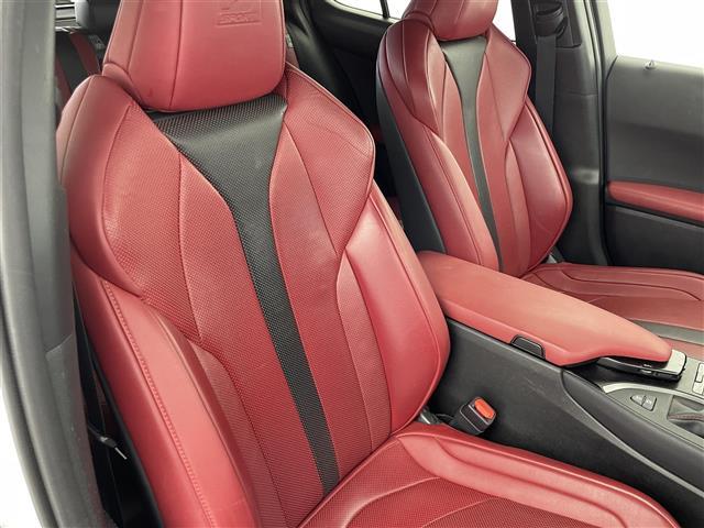 UX UX250h Fスポーツ ムーンルーフ パノラミックビューモニター 三眼LEDヘッドランプ Fスポーツ専用赤本革シート シートベンチレーション ブラインドスポットモニター カラーヘッドアップディスプレイ ドライブレコーダー(30枚目)