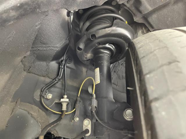 UX UX250h Fスポーツ ムーンルーフ パノラミックビューモニター 三眼LEDヘッドランプ Fスポーツ専用赤本革シート シートベンチレーション ブラインドスポットモニター カラーヘッドアップディスプレイ ドライブレコーダー(69枚目)