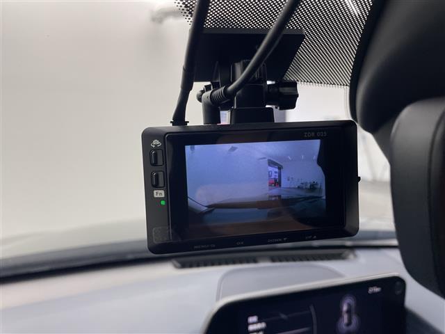 ＣＸ－３０ ２０Ｓ　プロアクティブ　ツーリングセレクション　純正８．８型ナビ　全周囲カメラ　電動リアゲート　パワーシート　前後ドラレコ　ビルトインＥＴＣ　アダプティブクルーズコントロール　ＢＳＭ　衝突被害軽減ブレーキ　シートヒーター　ＬＥＤライト　禁煙車（14枚目）