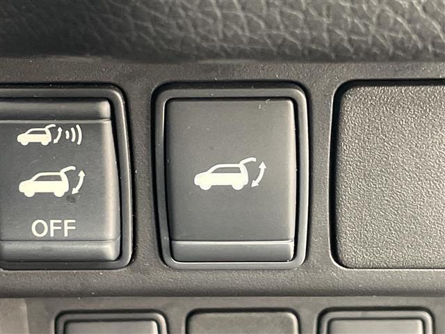 エクストレイル 20X エマージェンシーブレーキパッケージ 純正ナビ 全周囲カメラ シートヒーター 電動リアゲート 衝突被害軽減ブレーキ クルーズコントロール ETC 革巻きステアリング ルーフレール パートタイム4WD LEDライト スマートキー 禁煙車(6枚目)